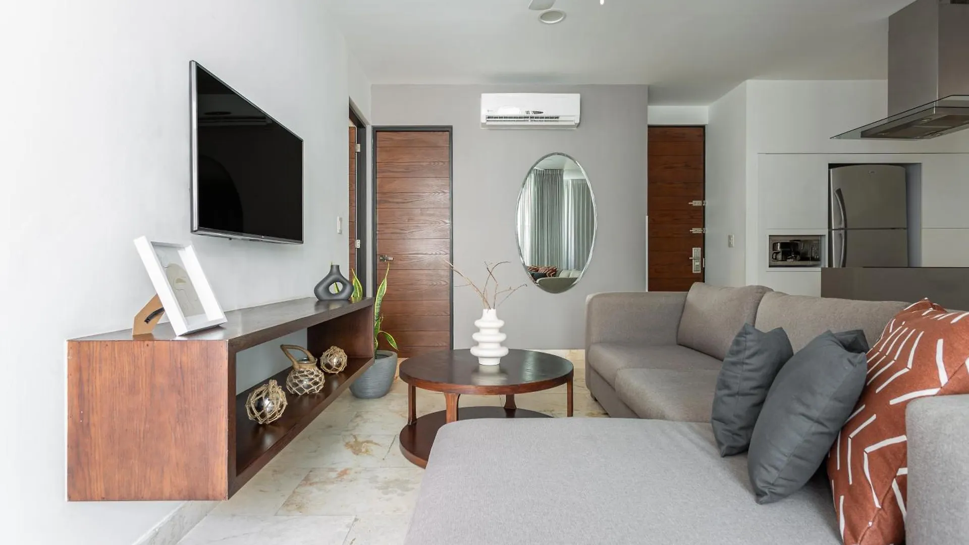 Anah Downtown Condo Playa del Carmen