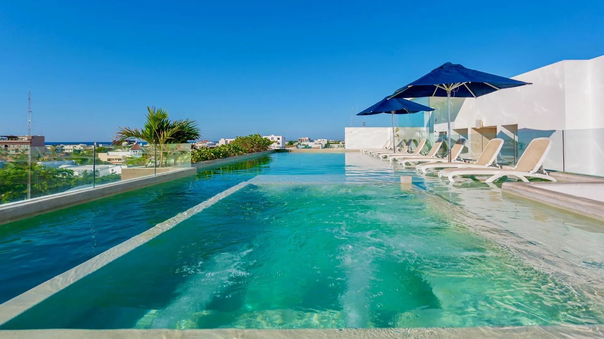 Anah Downtown Condo Playa del Carmen